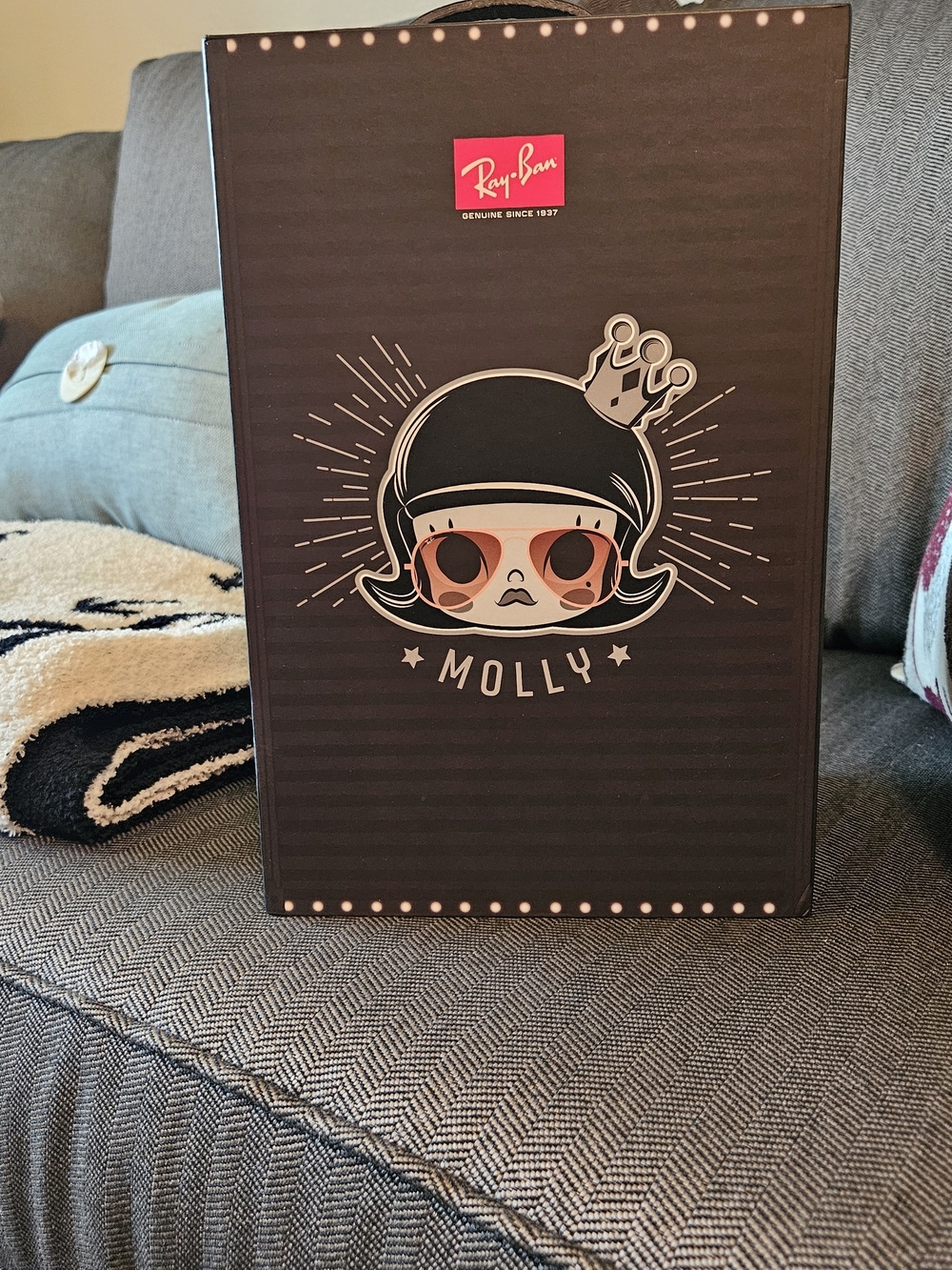 Pop mart Molly x Ray-Ban Blindbox Set